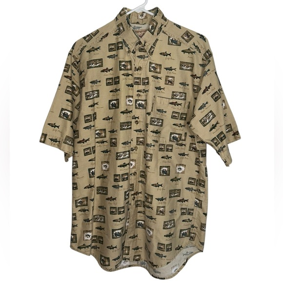 Woolrich Vintage Button Up Short Sleeve Shirt Men’s Size Medium Fish Print - Picture 1 of 8